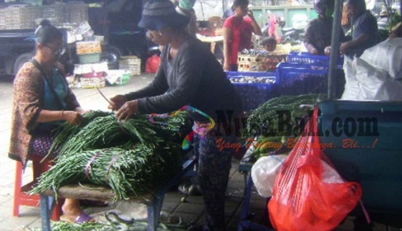 www.nusabali.com-pasar-tradisional-mulai-terasa-lengang