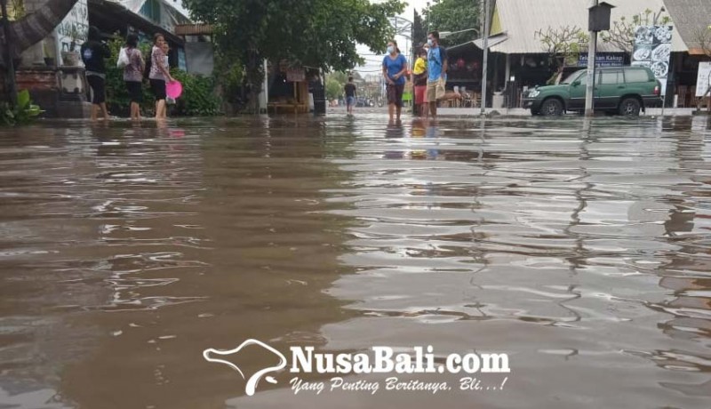 www.nusabali.com-banjir-rob-genangi-wisata-kuliner-pantai-lebih