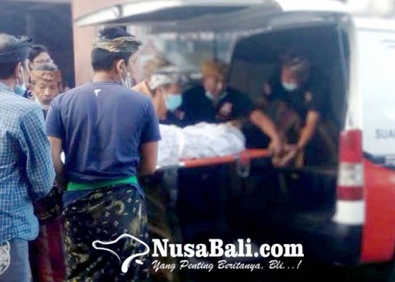 Nusabali.com - relawan-darmini-mabraya-evakuasi-578-jenazah