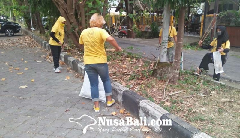 www.nusabali.com-menyambut-hut-ke-7-trash-hero-indonesia-adakan-clean-up-serentak