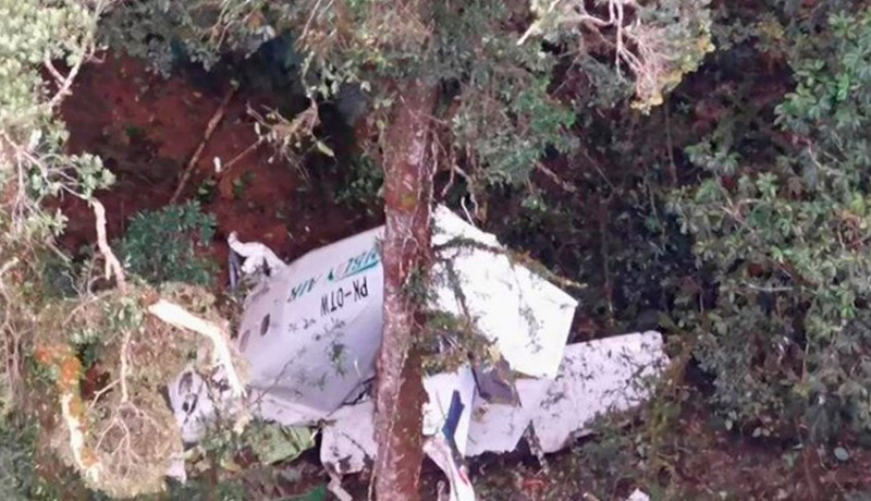 www.nusabali.com-rimbun-air-plane-crash-victims-cadavers-brought-to-mimika
