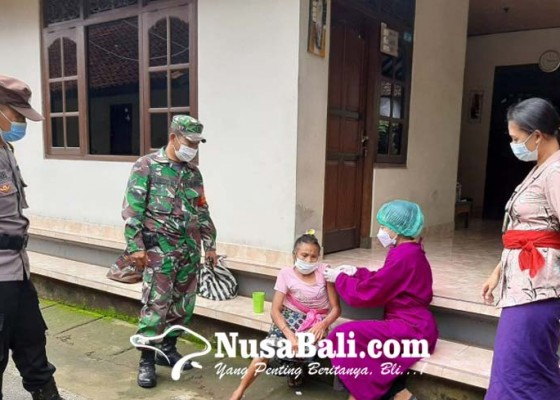 Nusabali.com - vaksinasi-door-to-door-sasar-penyandang-disabilitas