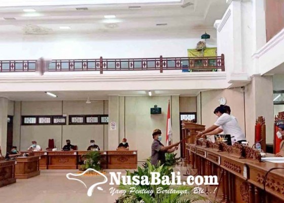 Nusabali.com - dewan-pertanyakan-penurunan-anggaran