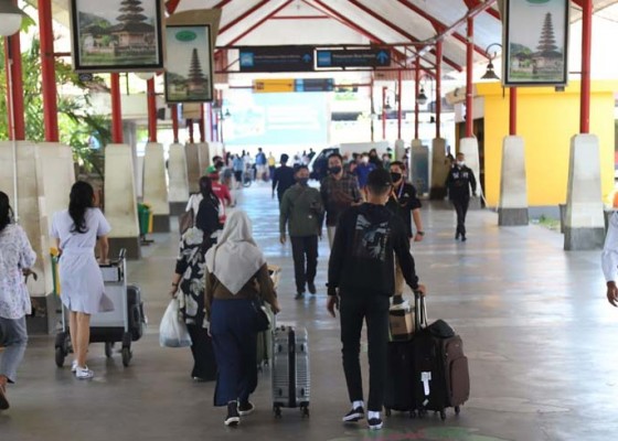 Nusabali.com - penumpang-bandara-ngurah-rai-naik-dua-kali-lipat-di-bulan-oktober