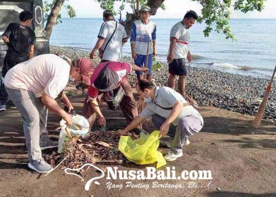 Nusabali.com - mareresik-sampah-plastik-serentak-di-karangasem