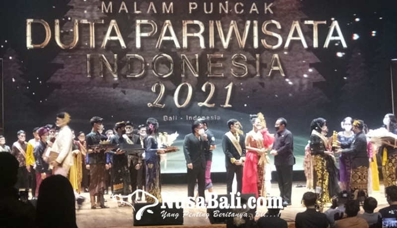www.nusabali.com-aa-putu-mayun-saputra-dan-andi-suci-nurul-aisyah-jadi-duta-pariwisata-indonesia-2021