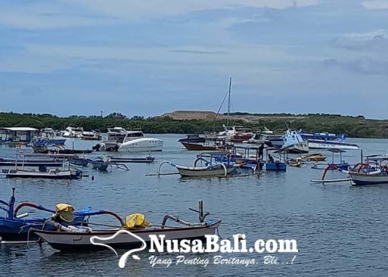 Nusabali.com - masuki-musim-penghujan-nelayan-waspada-cuaca-buruk