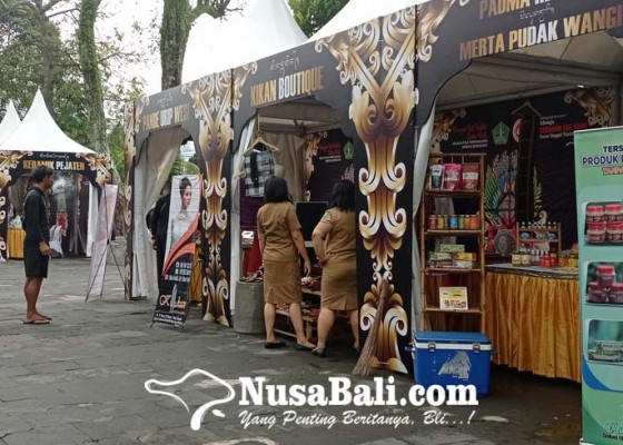Nusabali.com - hut-ke-528-kota-tabanan-dimeriahkan-pasar-rakyat