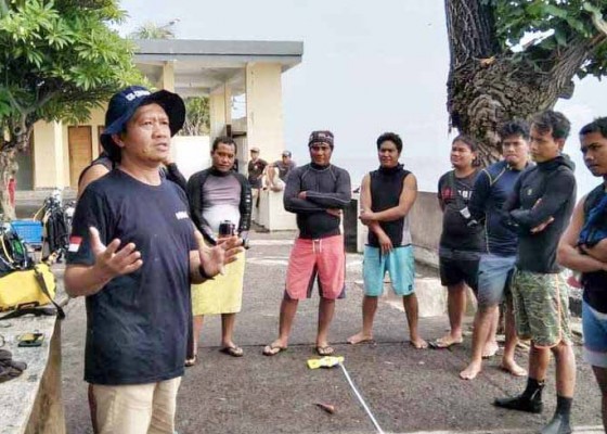 Nusabali.com - komunitas-terumbu-karang-gelar-pelatihan-monitoring