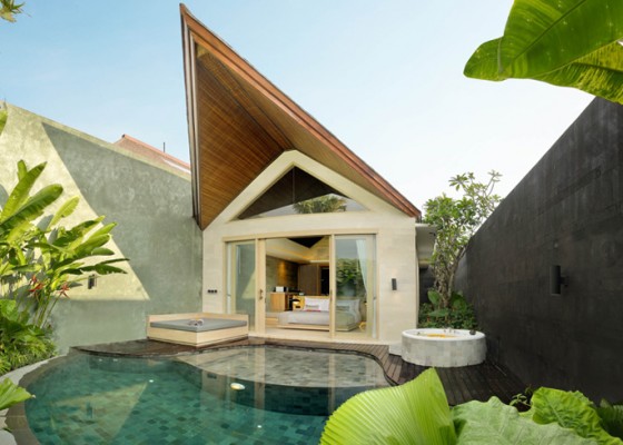 Nusabali.com - astera-villa-canggu-tawarkan-sensasi-empat-luxury-room-villa-resort-yang-berbeda