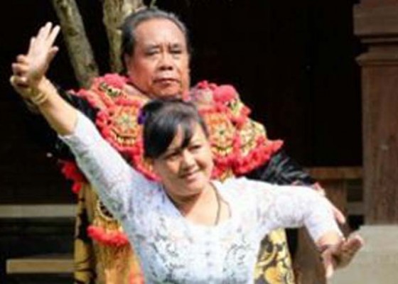 Nusabali.com - maestro-topeng-tugek-carangsari-meninggal-dunia-di-usia-75-tahun