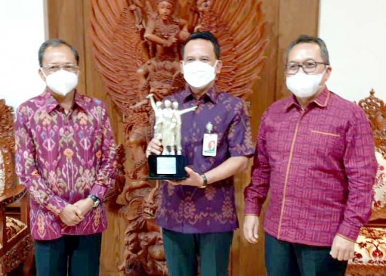 Nusabali.com - bank-bpd-bali-menangkan-5-award-tahun-2021