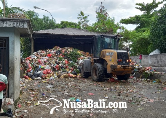 Nusabali.com - sesetan-hasilkan-sampah-12-15-ton-per-hari-depo-sampah-pegok-dijadikan-tps3r