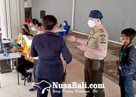 Nusabali.com - dua-hari-beroperasi-gerai-vaksinasi-di-bandara-layani-puluhan-ppdn