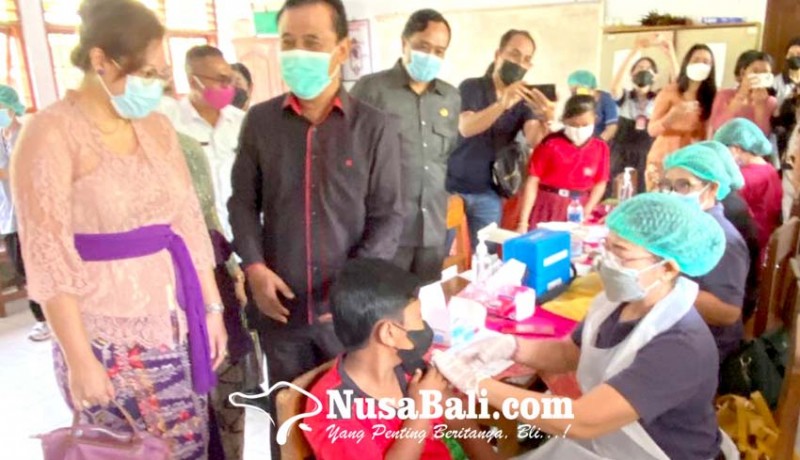 www.nusabali.com-siswa-wna-tidak-bisa-didaftarkan-vaksinasi