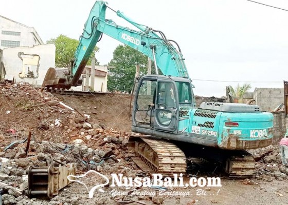 Nusabali.com - 6-tersangka-siap-kembalikan-tanah-klaim-hak-milik