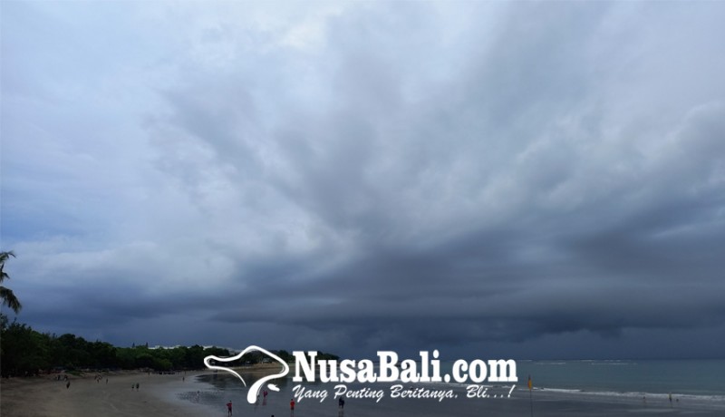 www.nusabali.com-seluruh-bali-diguyur-hujan-diperkirakan-berlangsung-hingga-malam