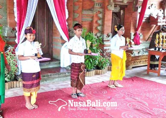 Nusabali.com - desa-duda-dan-sman-3-amlapura-gelar-bulan-bahasa-bali