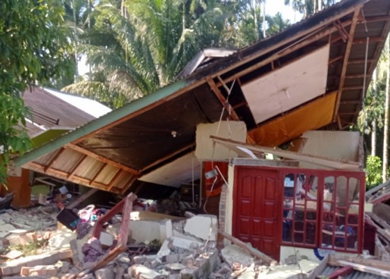 Nusabali.com - magnitude-61-earthquake-in-west-sumatra-caused-by-sumatran-fault