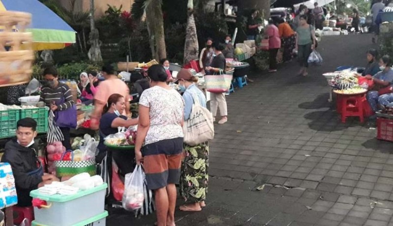 www.nusabali.com-pedagang-pasar-ubud-dipindah-ke-sentral-parkir