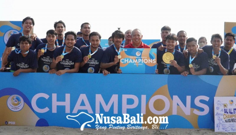 www.nusabali.com-kalahkan-ntt-di-final-bali-b-juara-piala-bola-pantai
