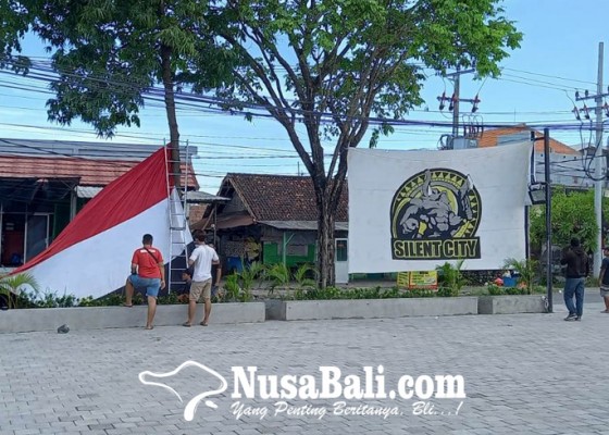 Nusabali.com - tim-kesayangan-di-ambang-juara-fans-bali-united-gelar-nobar