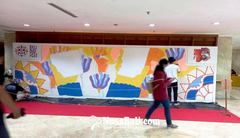 www.nusabali.com-bali-digifest-2022-seniman-mural-respons-goresan-gubernur-koster