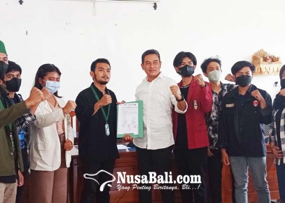 Nusabali.com - mahasiswa-tolak-kenaikan-bbm-dan-minyak-goreng