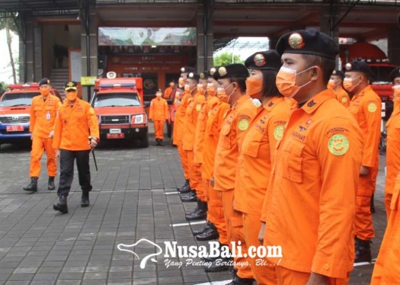 Nusabali.com - basarnas-siagakan-135-personel-di-titik-rawan