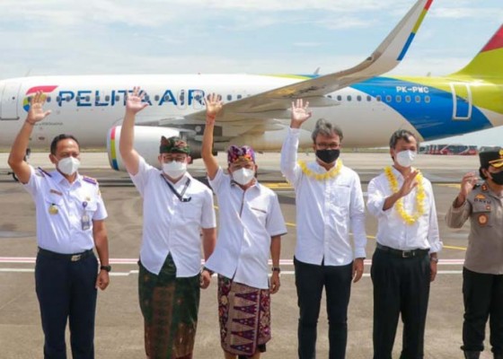 Nusabali.com - pelita-air-buka-rute-penerbangan-perdana-di-bandara-ngurah-rai