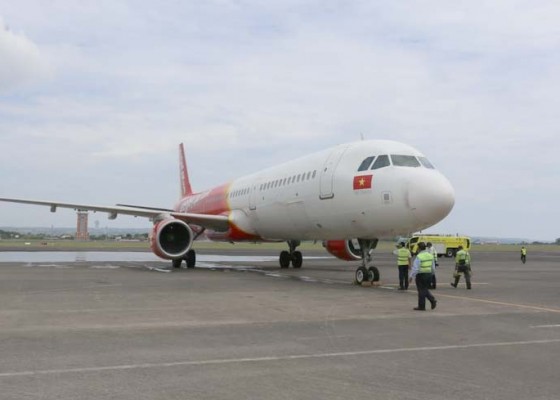 Nusabali.com - tercatat-859-pergerakan-pesawat-133083-penumpang