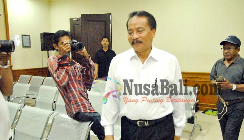 www.nusabali.com-mantan-pptk-dituntut-15-tahun-dalam-kasus-dugaan-korupsi-perdin-dprd-kota-denpasar