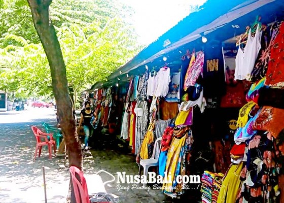 Nusabali.com - pedagang-pasar-seni-kuta-direlokasi-di-dua-tempat