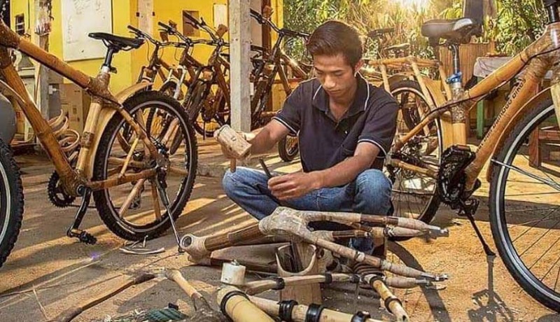www.nusabali.com-produksi-sepeda-bambu-berharap-bangkit-lagi