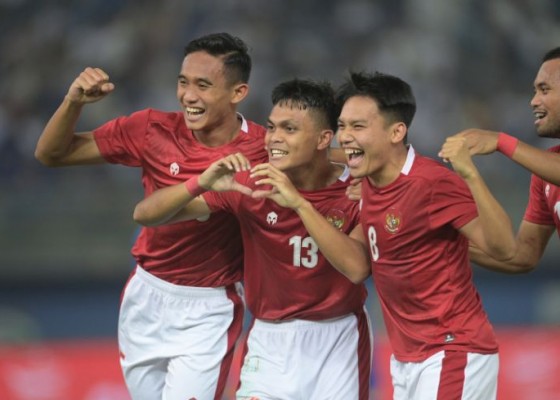 Nusabali.com - timnas-indonesia-sungkurkan-tuan-rumah-kuwait-di-kualifikasi-piala-asia