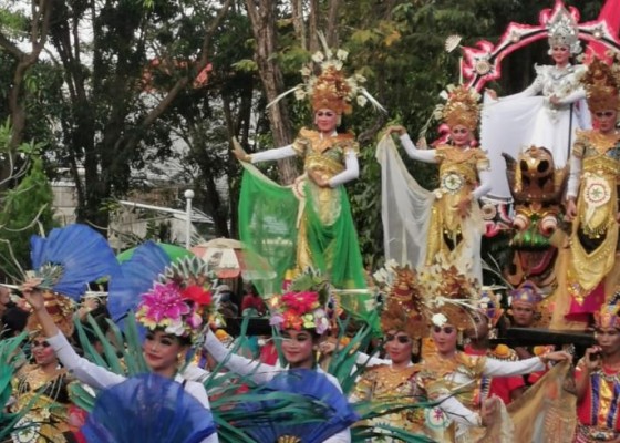 Nusabali.com - menparekraf-pesta-kesenian-bali-pulihkan-pariwisata-dan-ekonomi-pulau-dewata