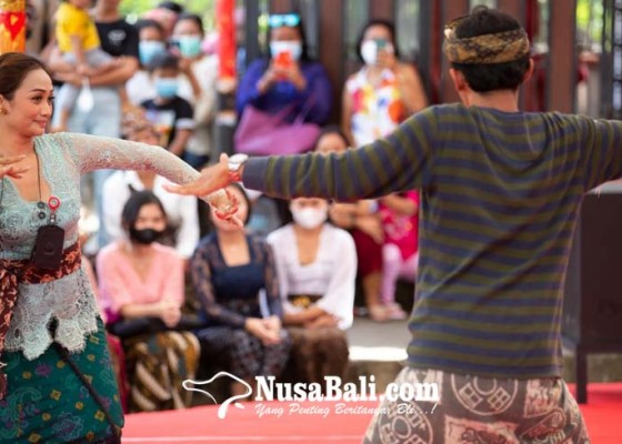 Nusabali.com - pkb-jadi-ajang-perkuat-pakem-tradisi-joged-bumbung
