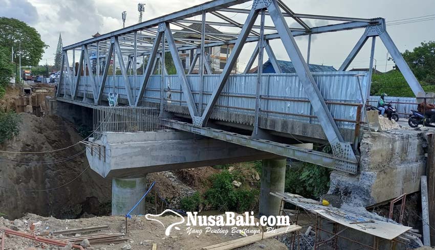 www.nusabali.com-proyek-jembatan-gatsu-timur-ditarget-rampung-desember
