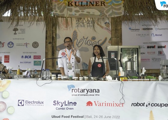 Nusabali.com - rotaryana-ikut-serta-memulihkan-kem-bali-ubud-food-festival-2022