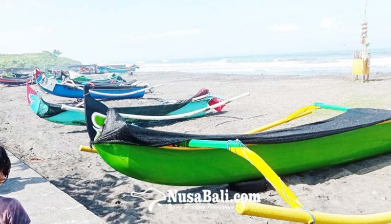 www.nusabali.com-empat-bulan-tak-melaut-nelayan-tunggu-bantuan
