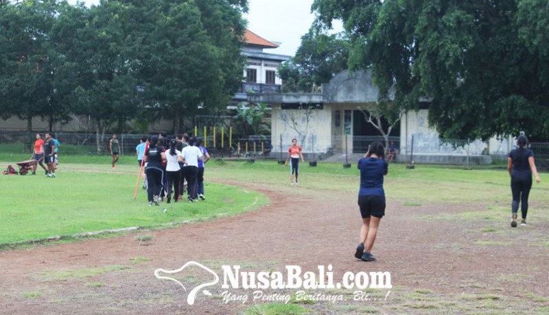 www.nusabali.com-atletik-badung-dambakan-lintasan-tartan