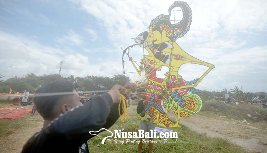 www.nusabali.com-gubernur-koster-buka-bali-kite-festival-ke-44