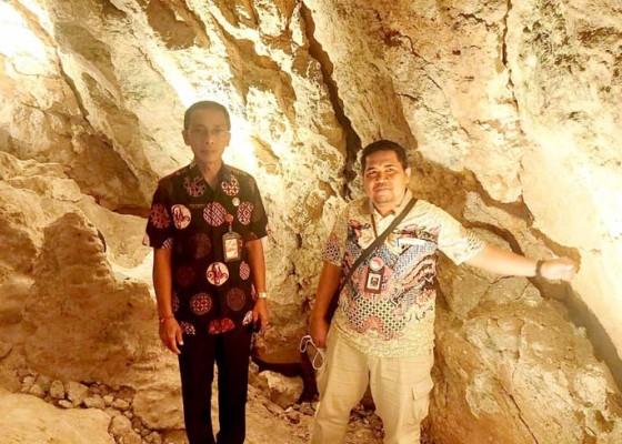 Nusabali.com - temuan-gua-dijadikan-restoran-di-desa-pecatu-usia-gua-diperkirakan-ribuan-tahun