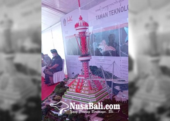 Nusabali.com - megaproyek-turyapada-tower-di-desa-pegayaman-sukasada-buleleng-pastikan-gunakan-produk-dalam-negeri