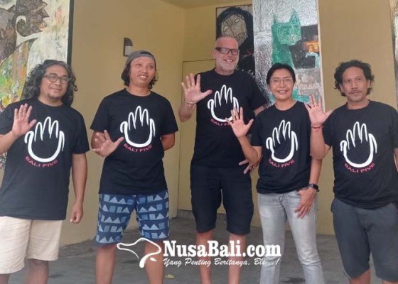 Nusabali.com - lima-perupa-bali-five-gelar-pameran-untuk-donasi-pelestarian-hutan-kalimantan