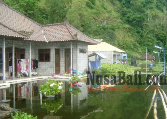 Nusabali.com - belasan-rumah-warga-trunyan-terendam-air