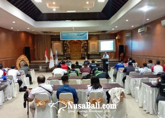 Nusabali.com - possi-bali-gelar-pelatihan-wasit