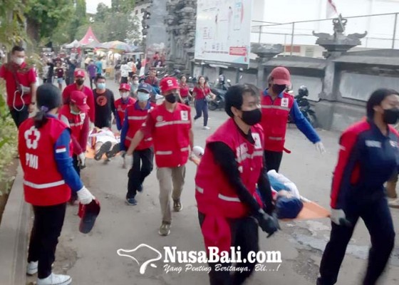 Nusabali.com - puluhan-peserta-gerak-jalan-17-km-tumbang