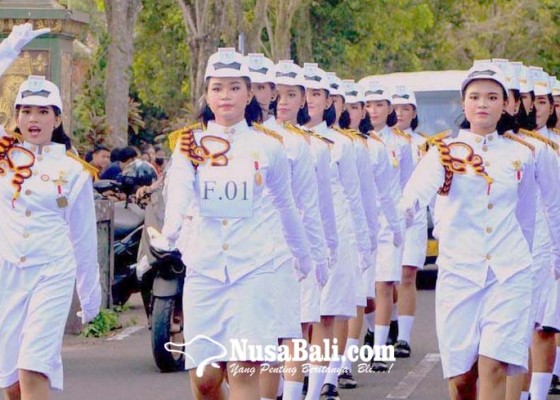 Nusabali.com - sman-1-amlapura-borong-2-juara-gerak-jalan