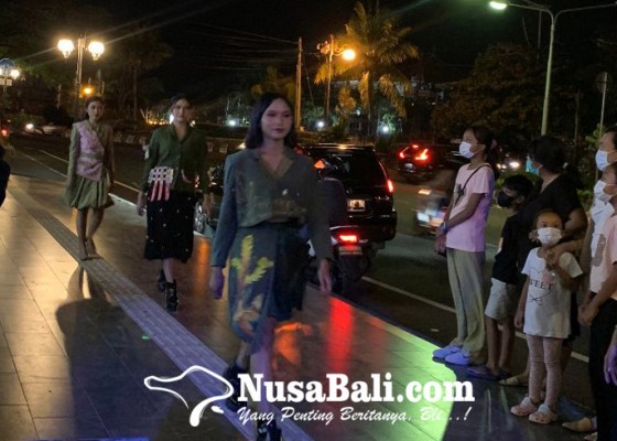 Nusabali.com - renon-fashion-week-gandeng-40-mahasiswa